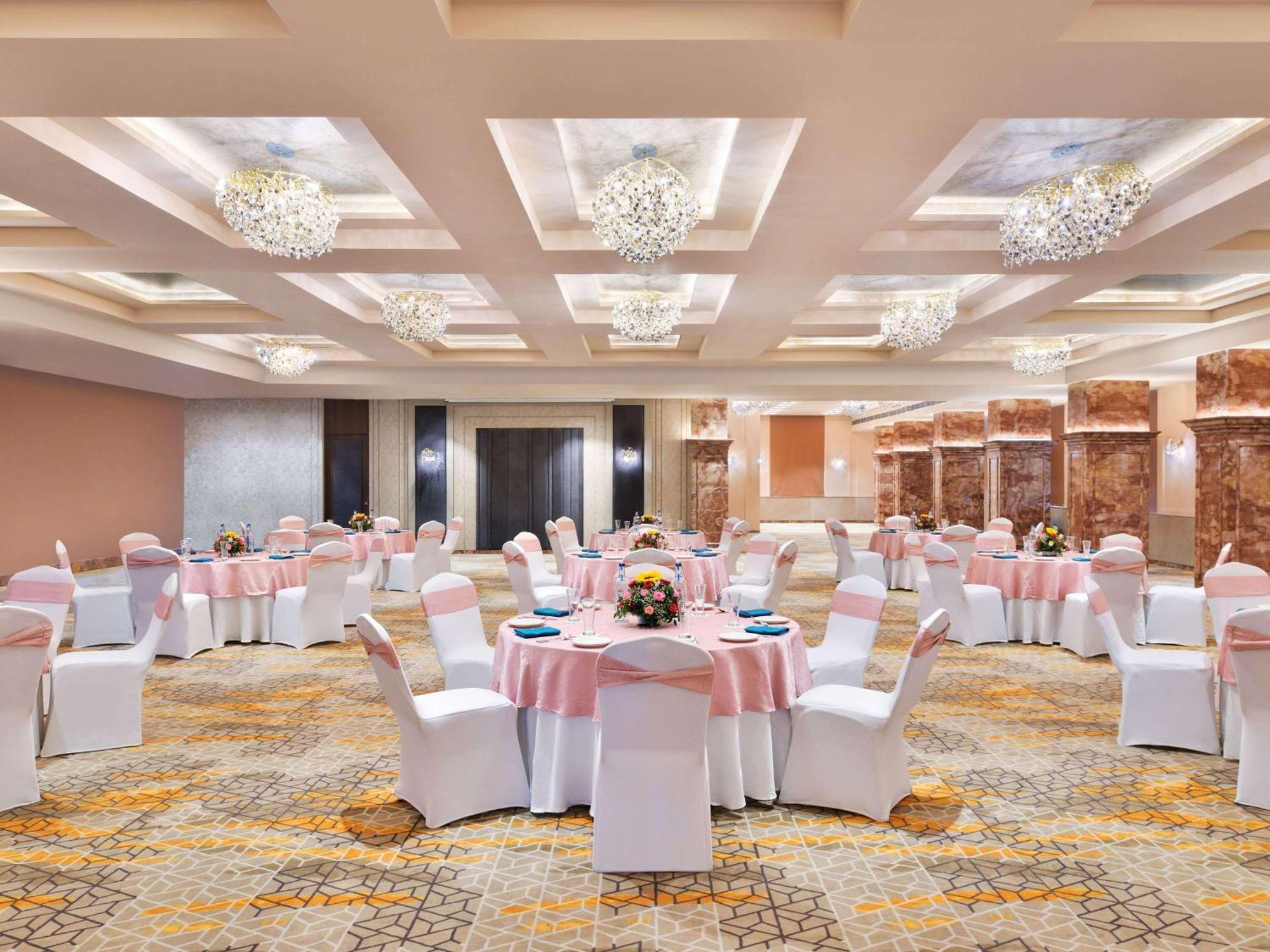 Hotel Novotel Jodhpur Iti Circle 5*