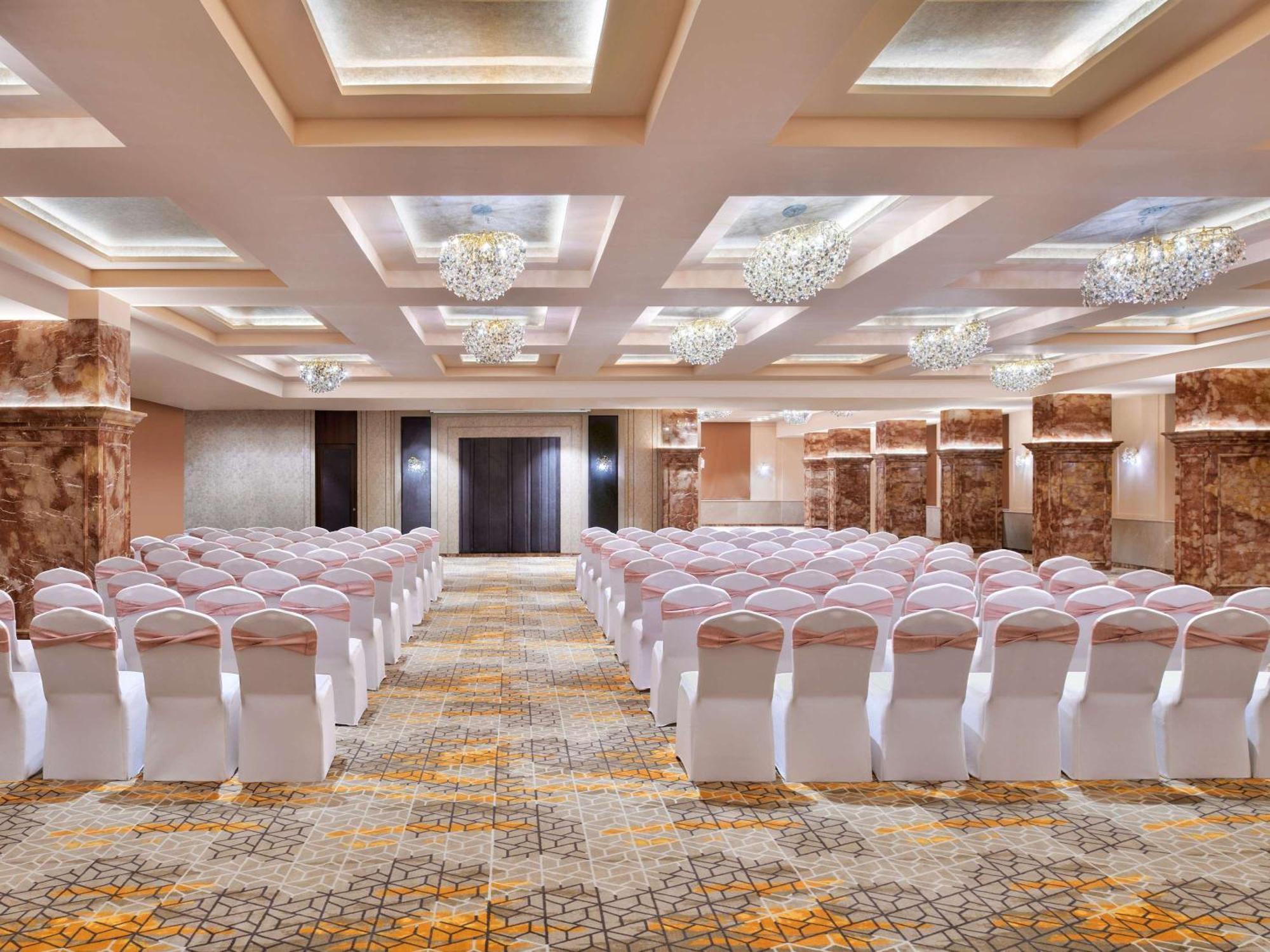 Novotel Jodhpur Iti Circle Hotel